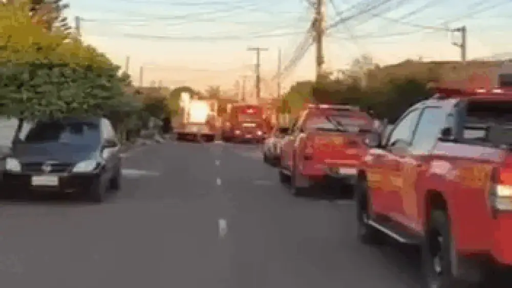 Explosão em depósito de reciclagem assusta moradores em Campo Grande