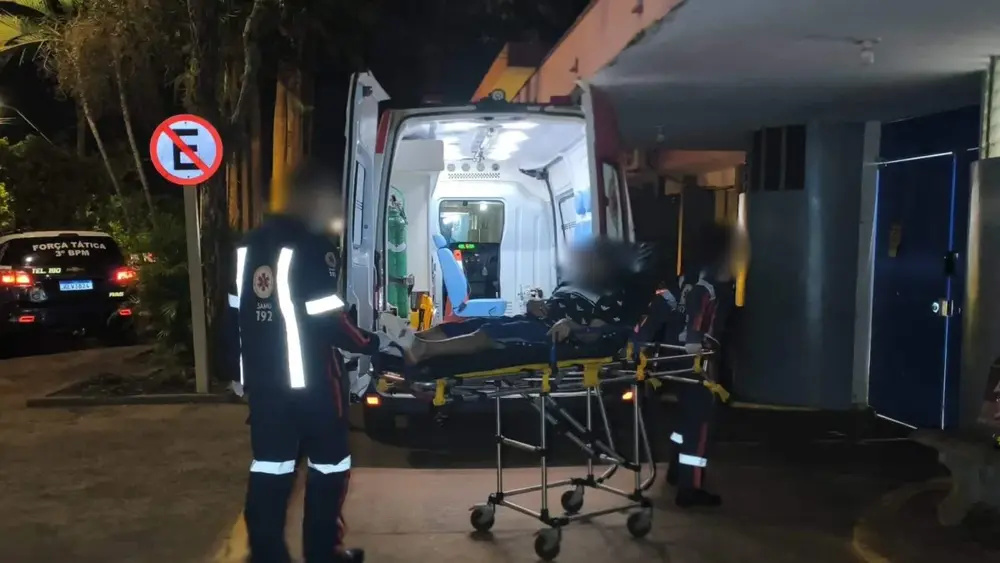 Jovem leva tiros nos dois pés em ataque de moto em Dourados